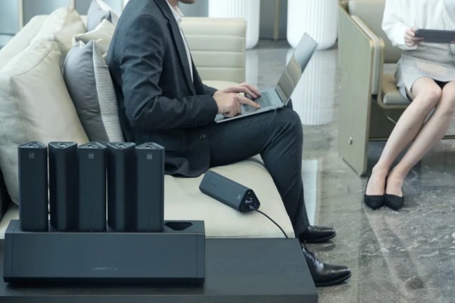 omnicharge-power-station-plug-and-play